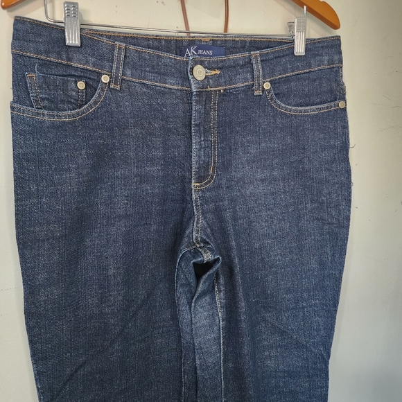 Anne Klein Dark Wash Straight leg Jeans - Picture 2 of 12